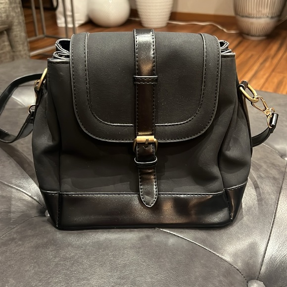 Black Crossbody Bag with buckle detail - Picture 2 of 10